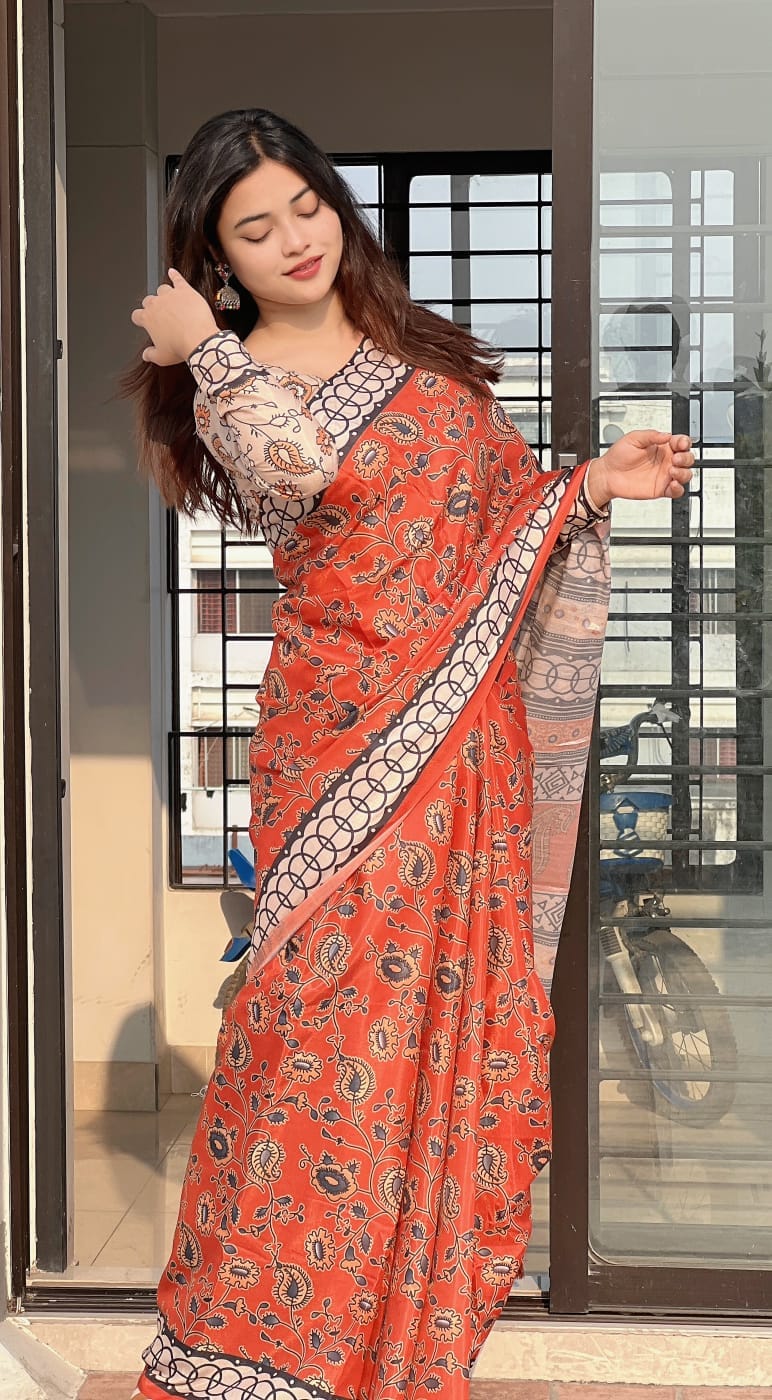 Viral Orpita Digital Printed Silk Saree with Blouse Piece